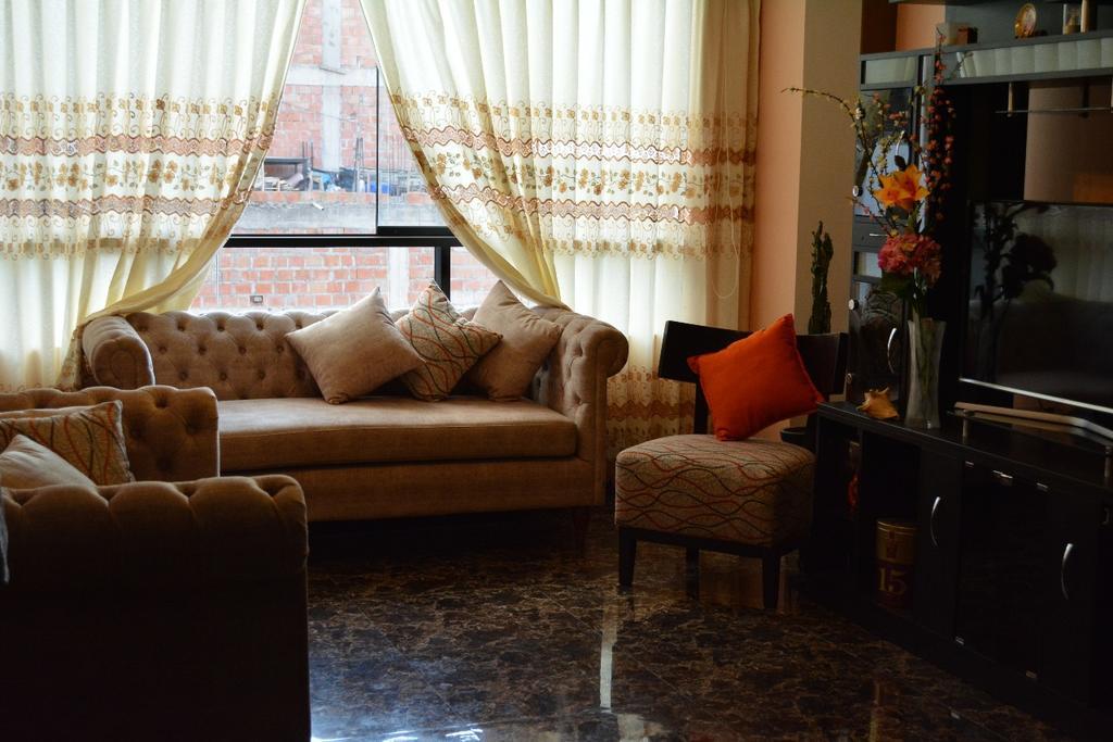 Comodo Y Seguro Homestay Куско Экстерьер фото