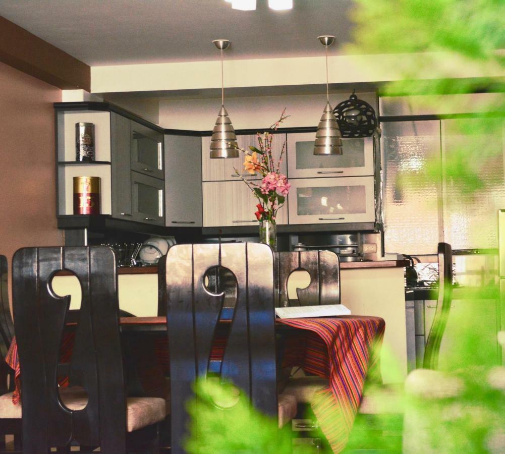 Comodo Y Seguro Homestay Куско Экстерьер фото